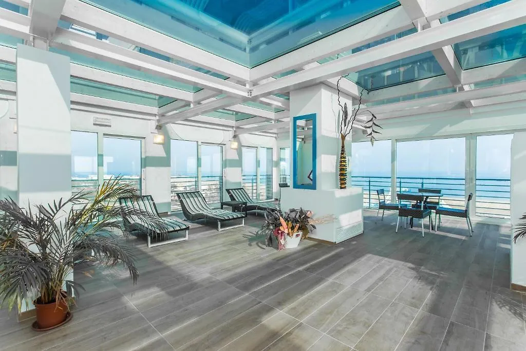Lido Hotel Residence Cesenatico 3*,