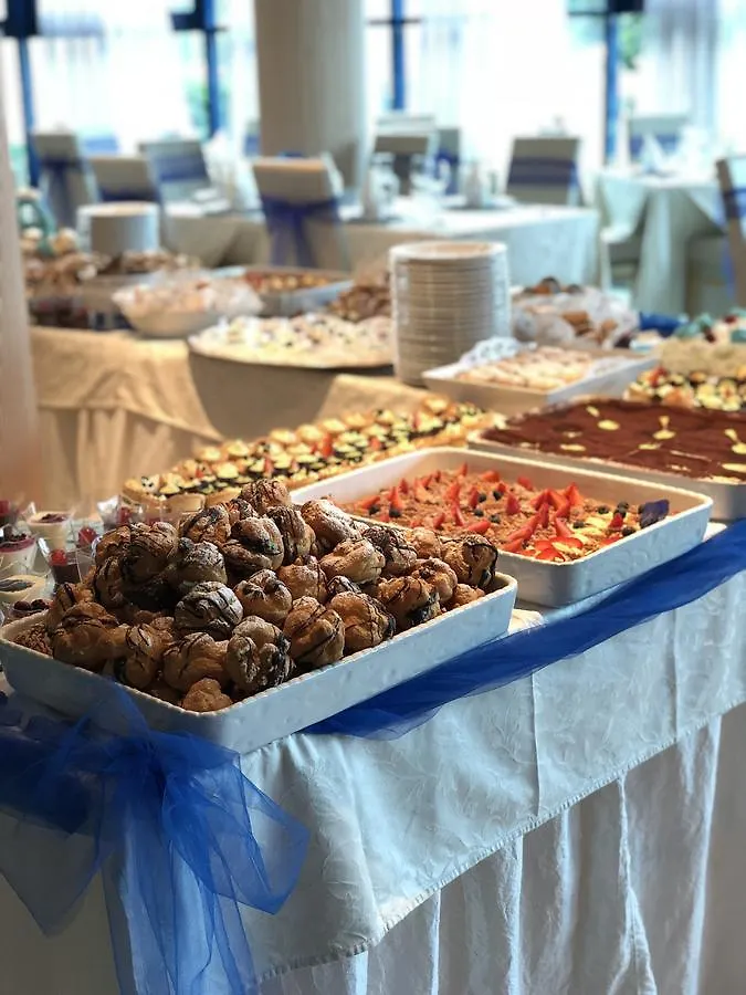 ***  Lido Hotel Residence Cesenatico Italia